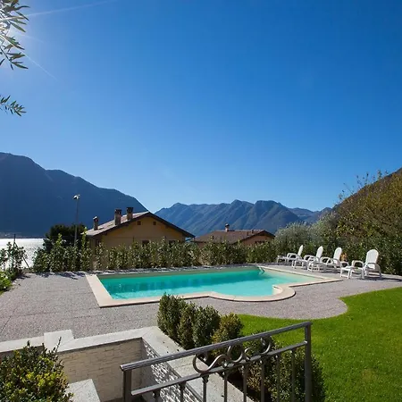 Appartamento Sleeps 5 Pool Air Con Ossuccio