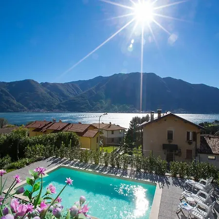Sleeps 5 Pool Air Con Appartamento Ossuccio